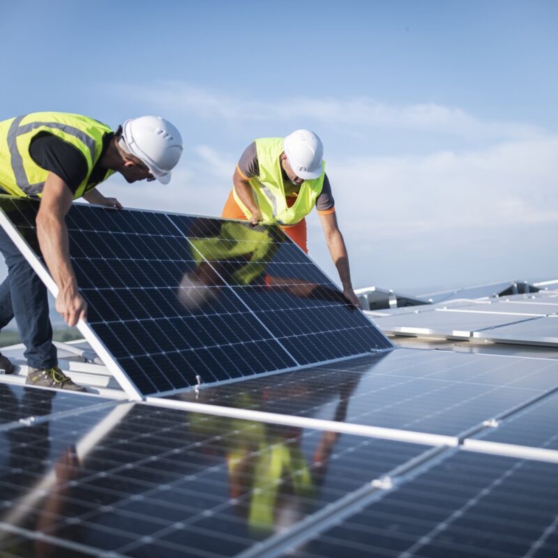 Town renews solar power talks