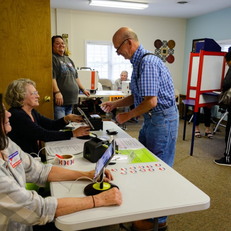 Clerk: Voting ‘as smooth as a cool mountain breeze’