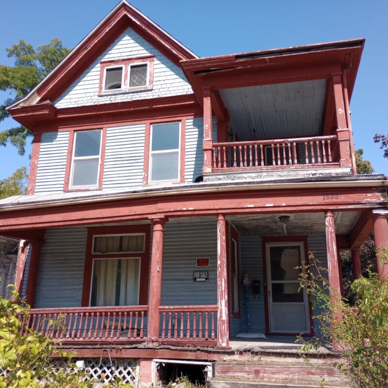 Stabilizing Queen Anne house remains concern