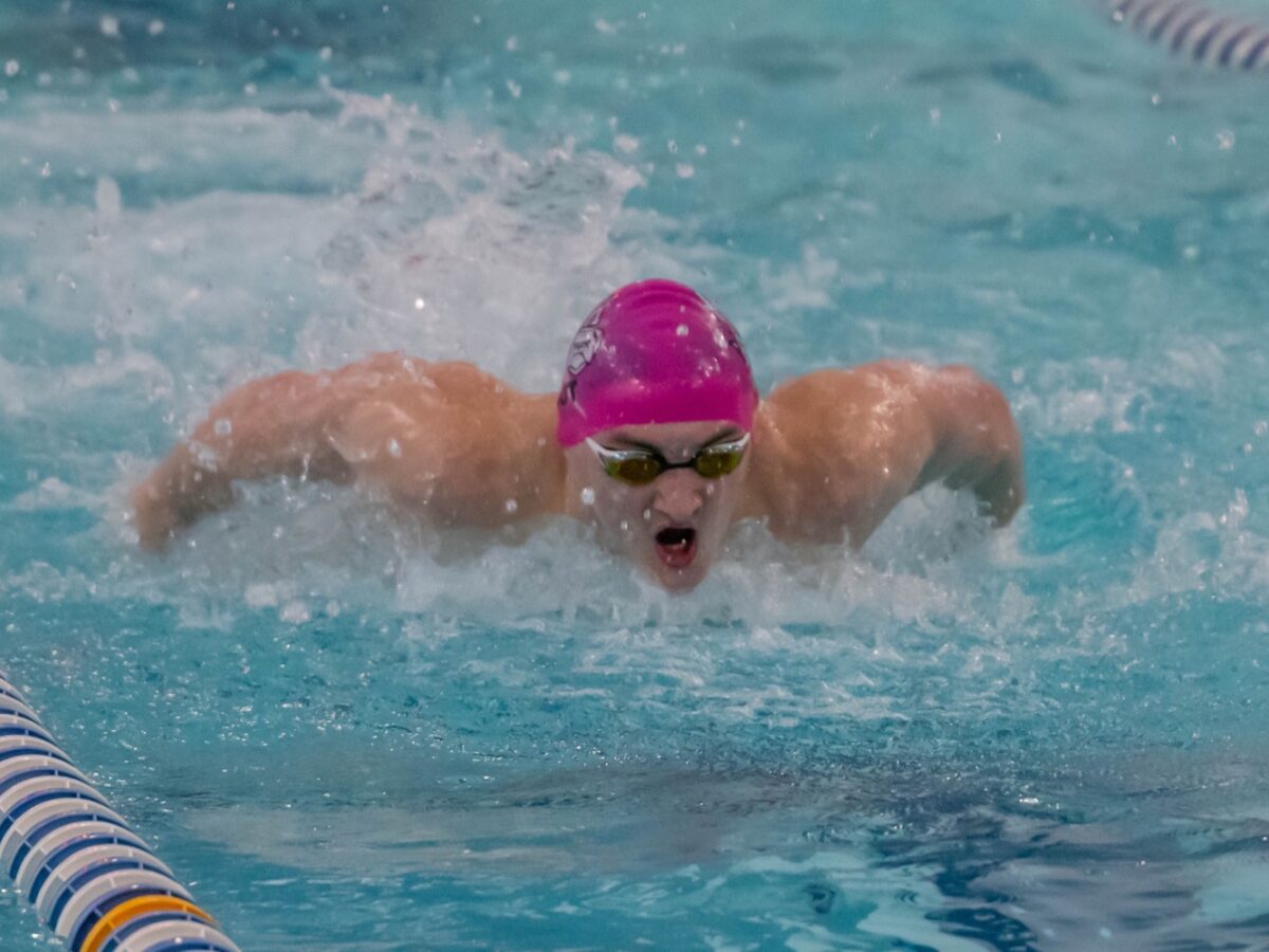 Swim teams raise $693 for cancer research