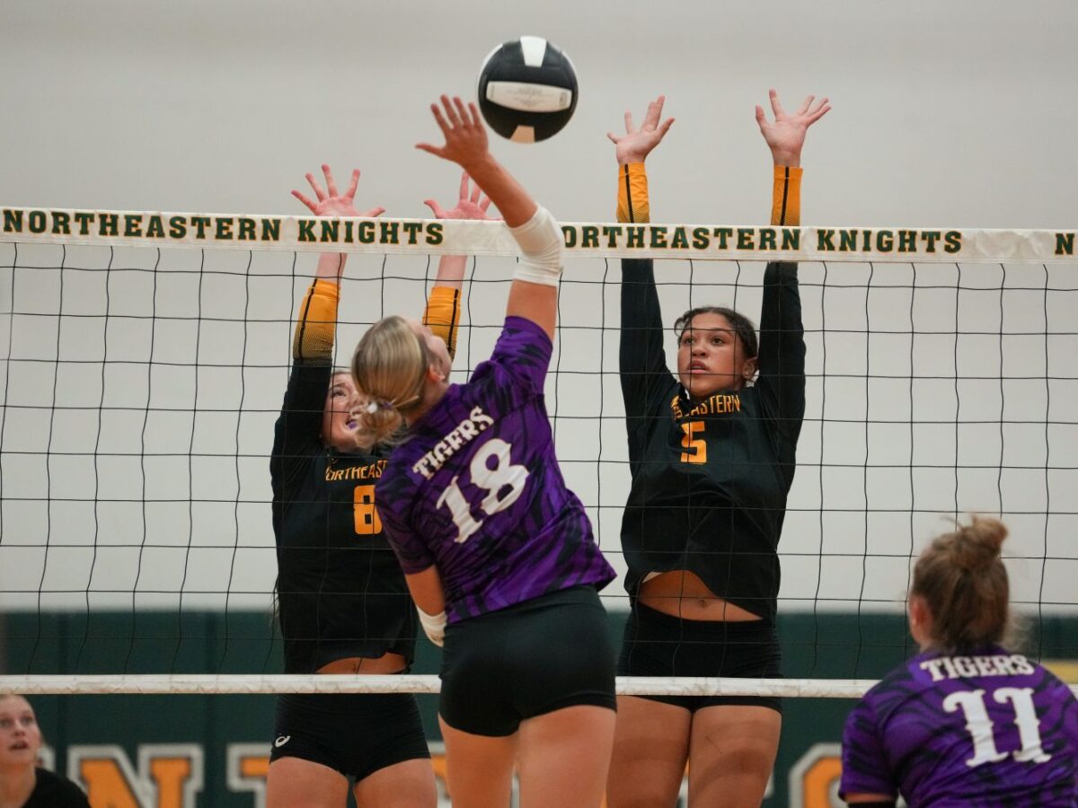 Lady Tigers win 5-set thriller over Lady Knights