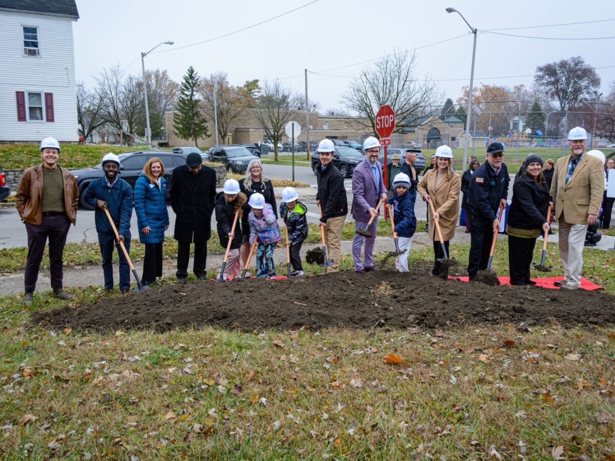 New homes, new hope in Vaile