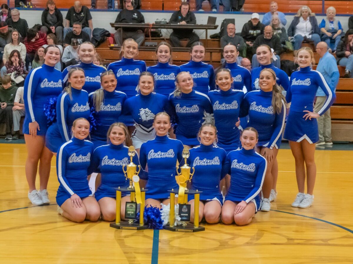 Cheer squads score team-bests at nationals