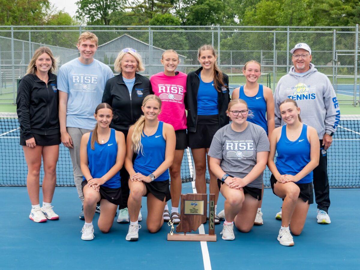 Bulldogs defeat Eagles for title