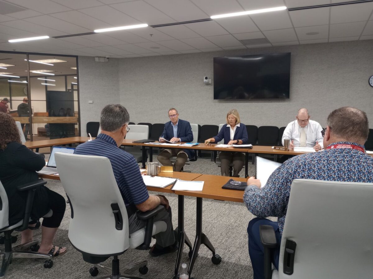 Commissioners must choose health insurance provider