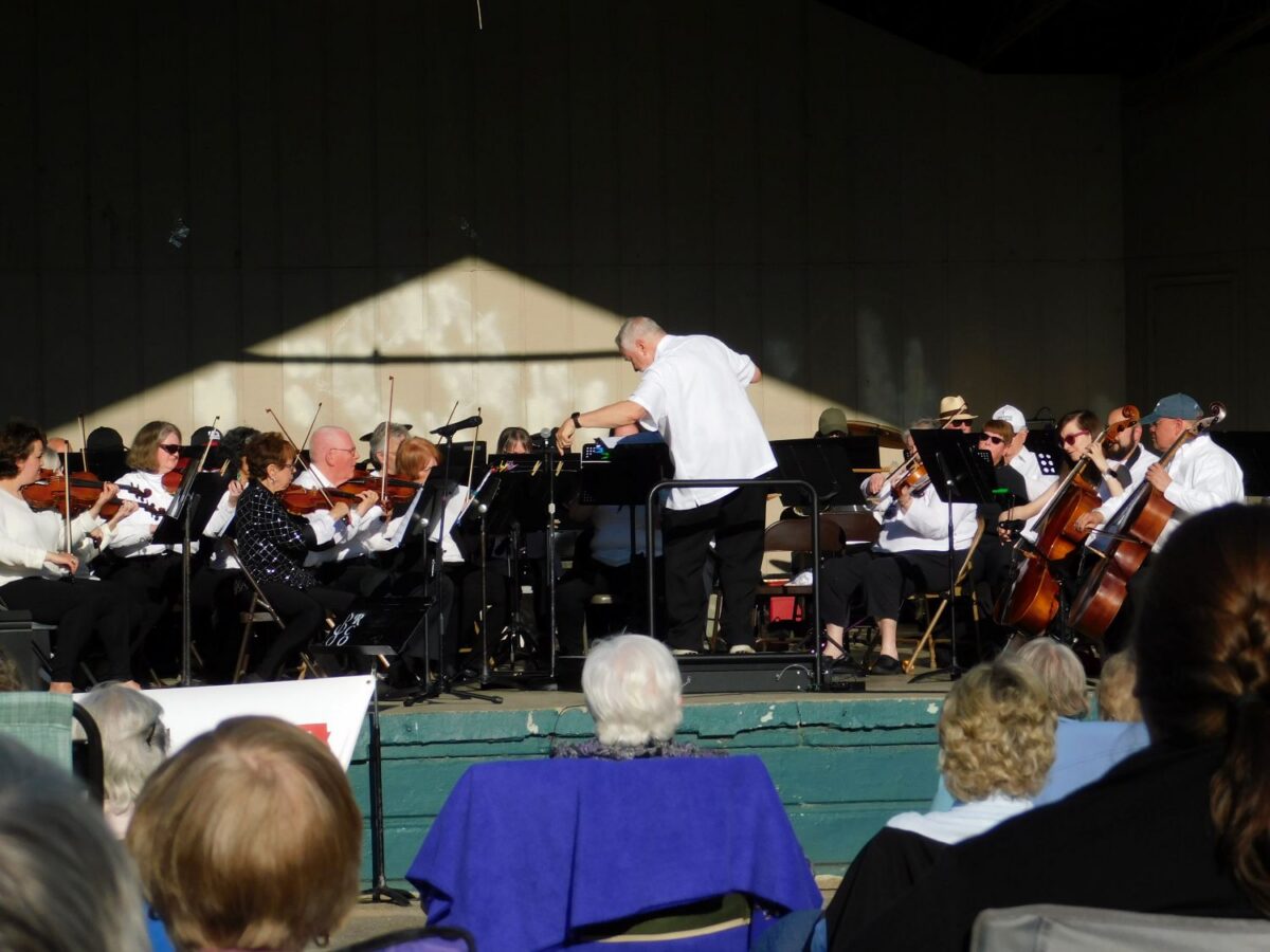Community orchestra performance highlights American composers