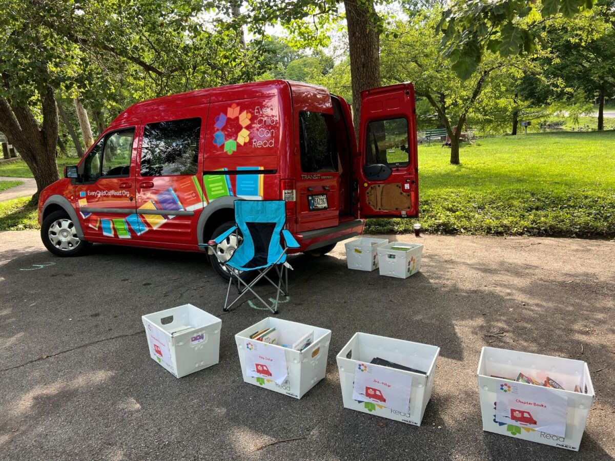 Bookmobile back in action