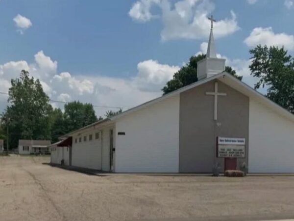 Warming center has new permanent location