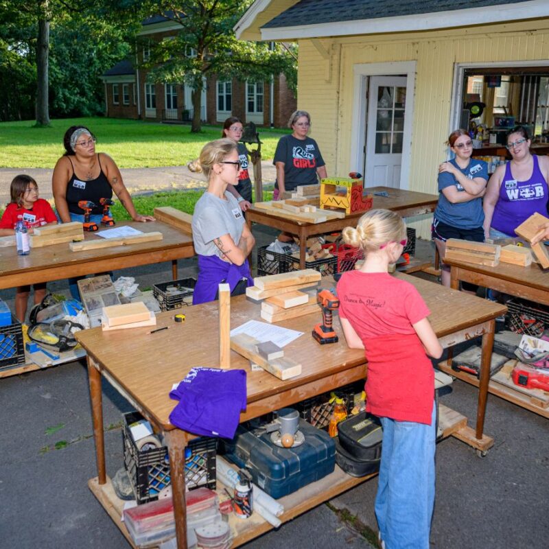 PHOTOS: Women power up to build and bond