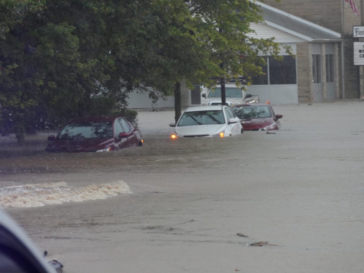 Flooding prompts Cambridge City evacuations,  2 boil alerts, travel advisory across Wayne County