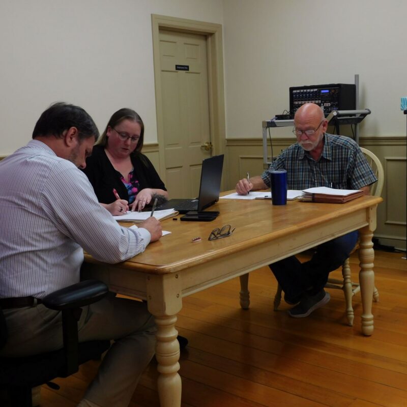 Data breach, financial management flagged in town audit