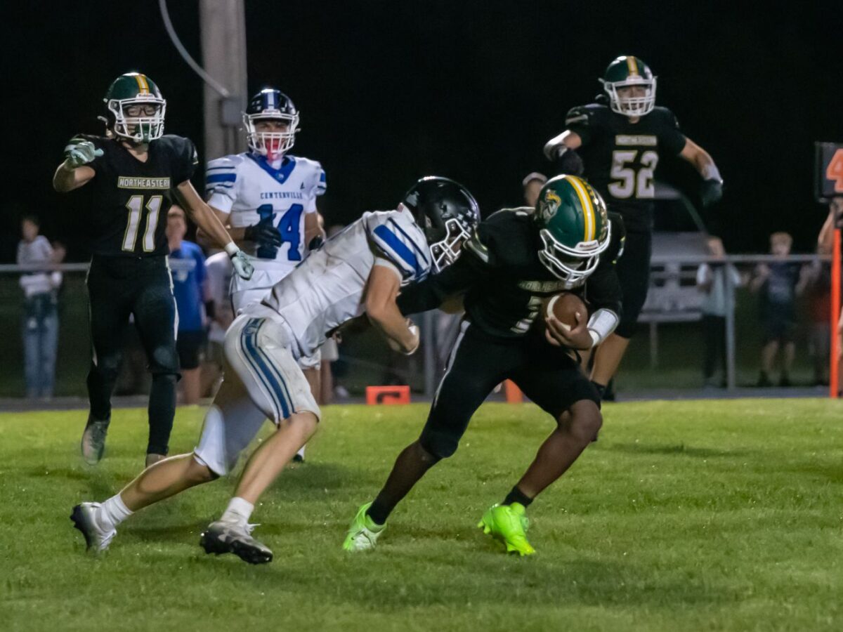Homecoming king delivers for Knights