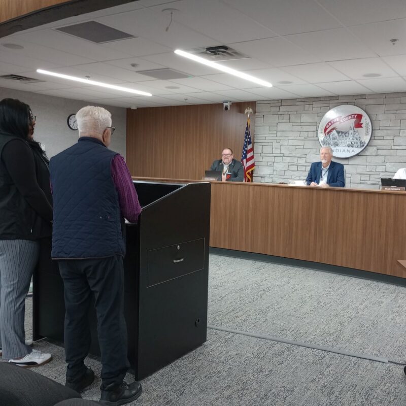 FEMA representatives visit commissioners