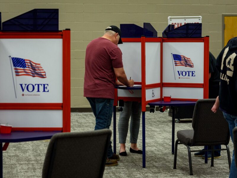 Voting begins at courthouse